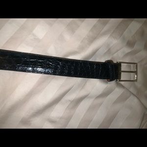 Sax fifth alligator style belt